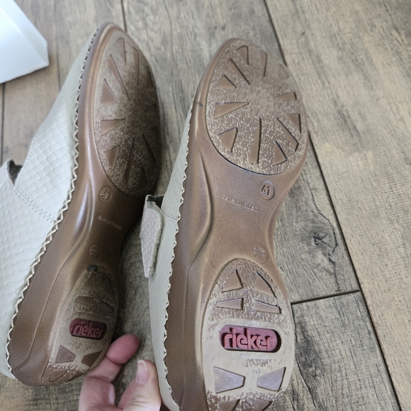 Rieker Mary Jane Women's Size 41 Cream Shoes - Picture 8 of 13